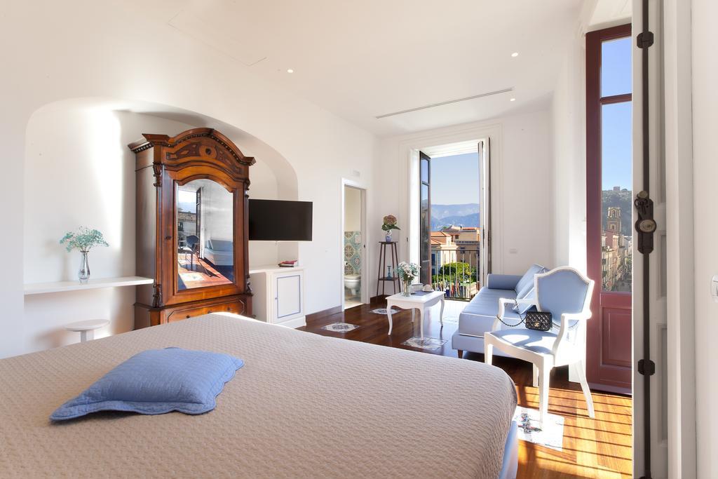 La Casa Dell'Orologio - Main Square Hotel Sorrento Room photo