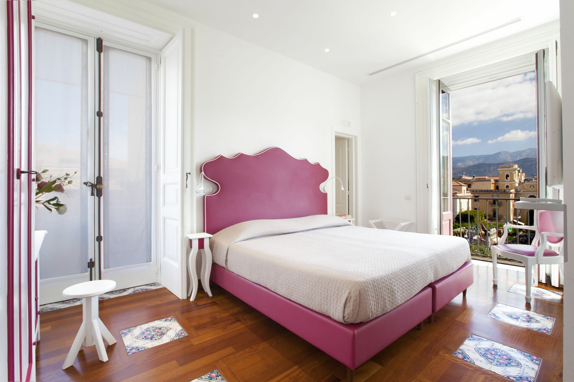 La Casa Dell'Orologio - Main Square Hotel Sorrento Exterior photo